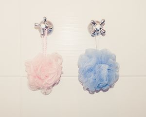 two loofahs in a shower
